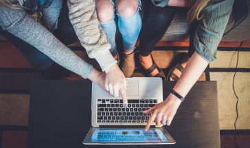 Tạo hành trình du lịch trong vài phút và bán thêm các gói du lịch