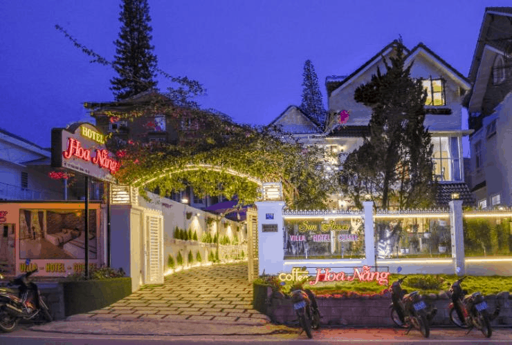 Hoa Nắng Hotel - Biệt thự nghỉ dưỡng tuyệt vời tại thành phố Đà Lạt