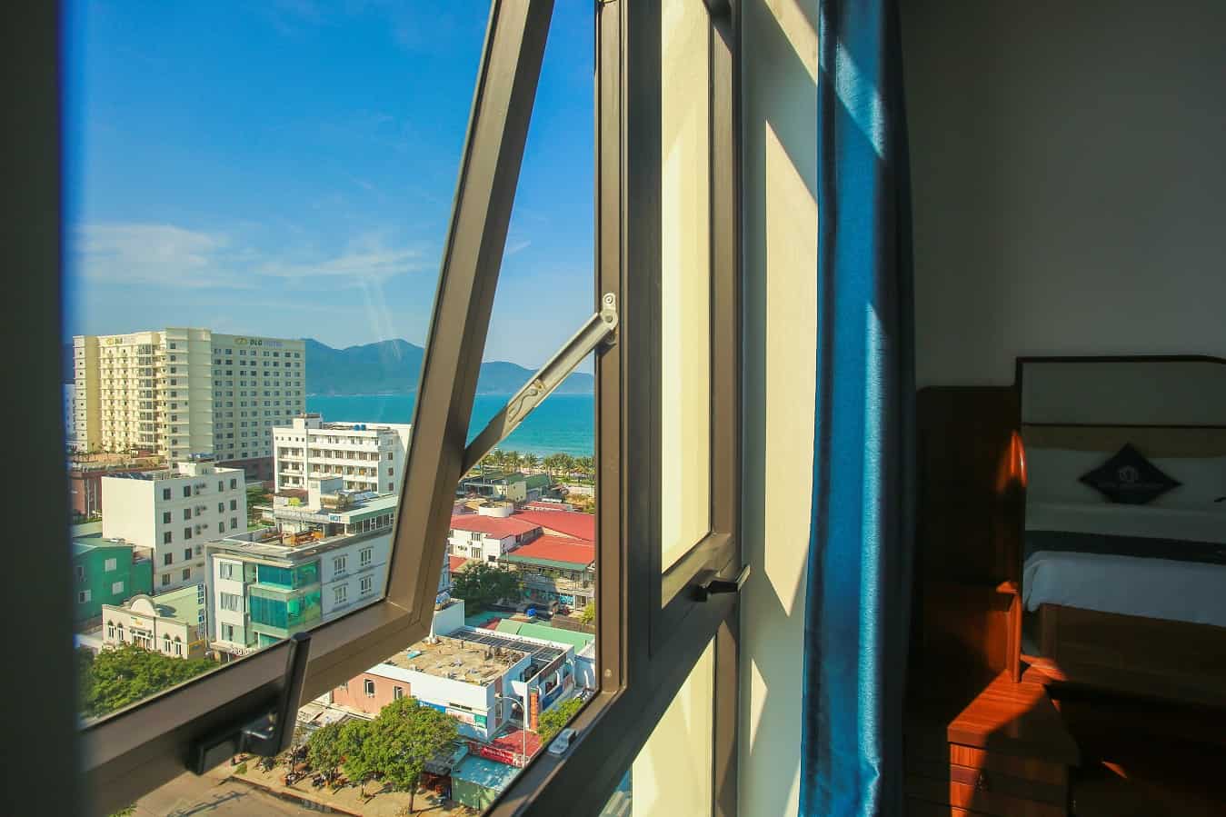 Khách sạn Toàn Thắng - Khách sạn chuẩn 3 sao, giá tốt, view đẹp tại Đà Nẵng