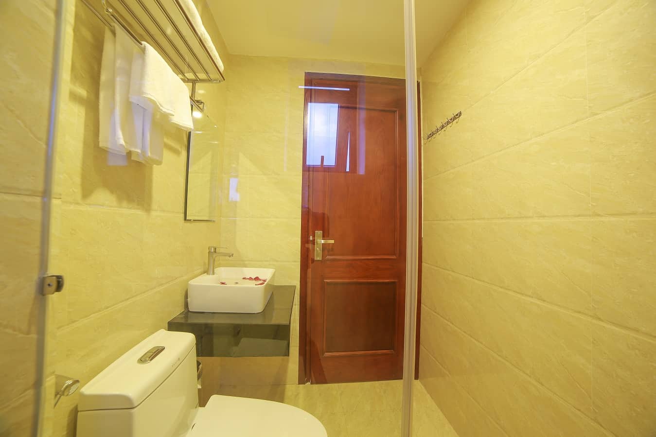 Khách sạn Toàn Thắng - Khách sạn chuẩn 3 sao, giá tốt, view đẹp tại Đà Nẵng