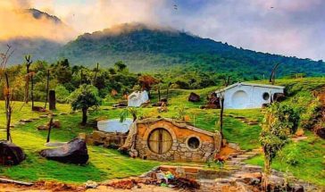 Trải Nghiệm Làng Hobbit Cùng Bạch Mã Village – miễn phí vé vào cổng và dịch vụ tại Village