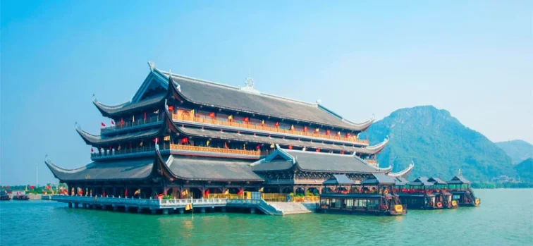 Chùa Tam Chúc có gì? Kinh nghiệm không nên bỏ lỡ
