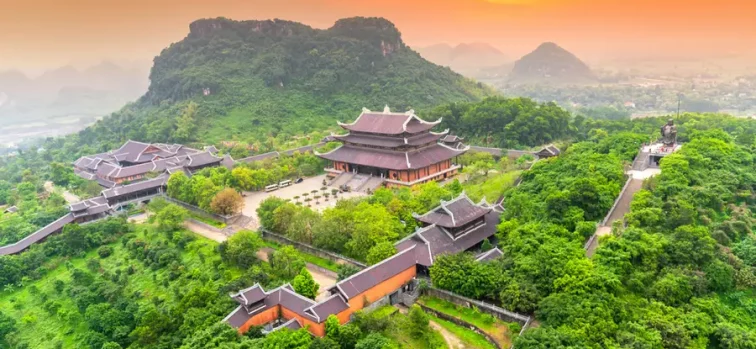 Top điểm du xuân đầu năm đẹp & ý nghĩa không nên bỏ lỡ